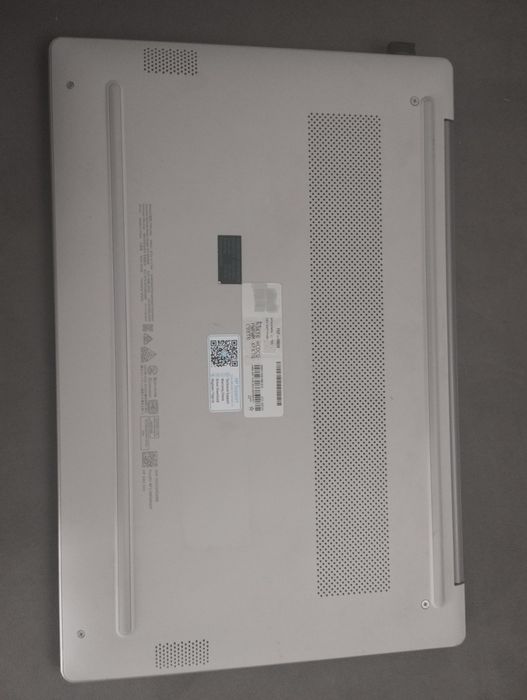 Ноутбук HP 240 G10 TURBO SILVER
