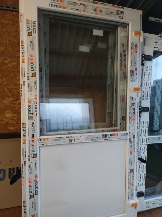 Sprzedam drzwi zewnętrzne Pcv 210*110 z klamką w komplecie