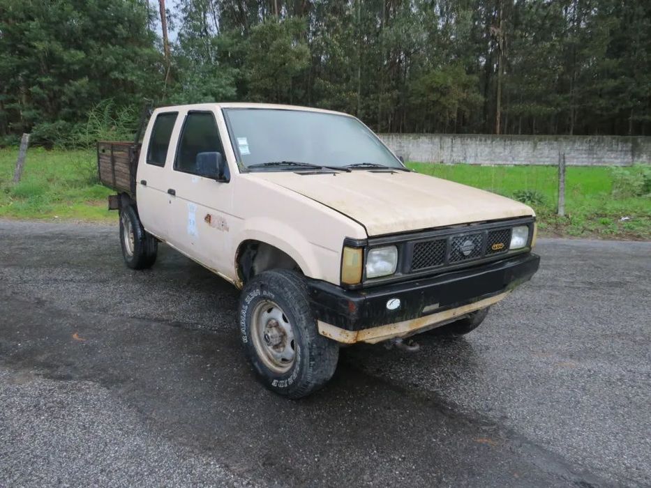 Nissan Pick Up 2.5 D (75 Cv) 1991 - Peças Usadas (8917)