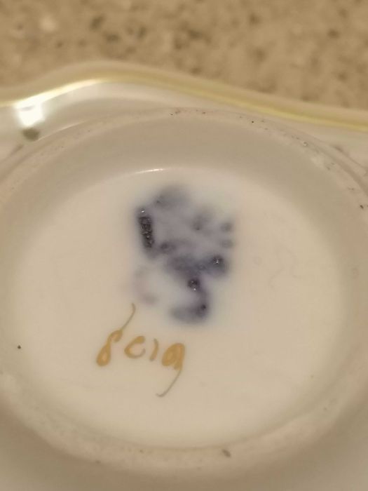 Duas chávenas florais ótima qualidade alemã 3€