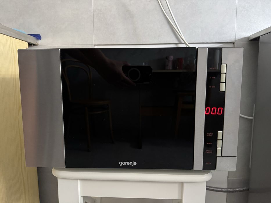 Kuchenka mikrofalowa Gorenje GMO 20DGE