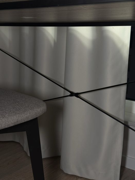 Biurko JYSK Gelsted – dąb/czarny, styl skandynawski / loft