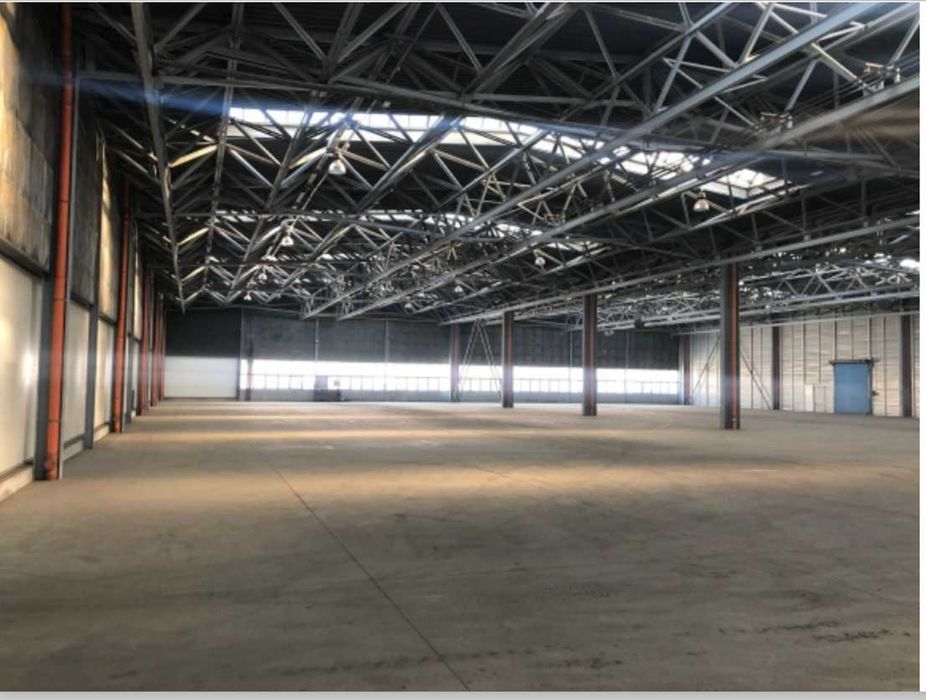 Hala magazynowa 4650 m² – Radomsko | Wynajem od stycznia 2027