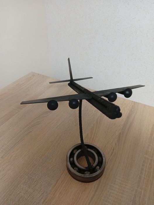 Samolot figurka z metalu własnoręcznie wykonana