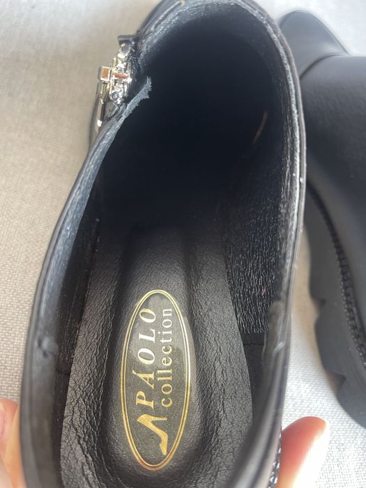 Кожаные туфли лоферы 39