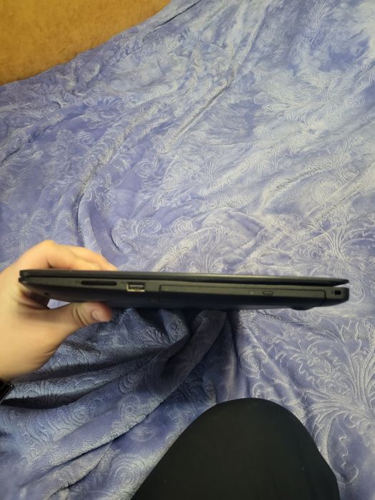 Dell Inspirion 5570 |i5|8|ssd256