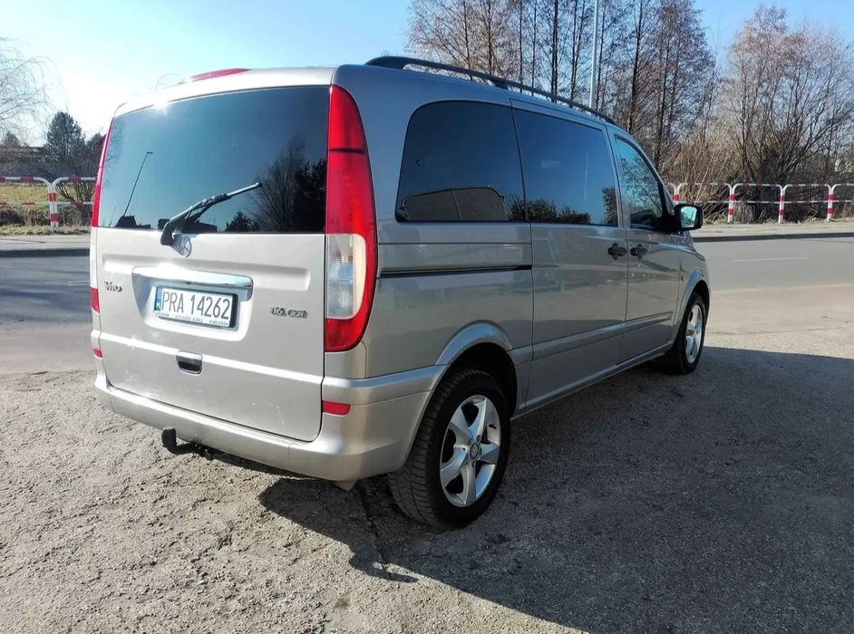 Mercedes Vito 9 osobowy 2.2 163km Automat