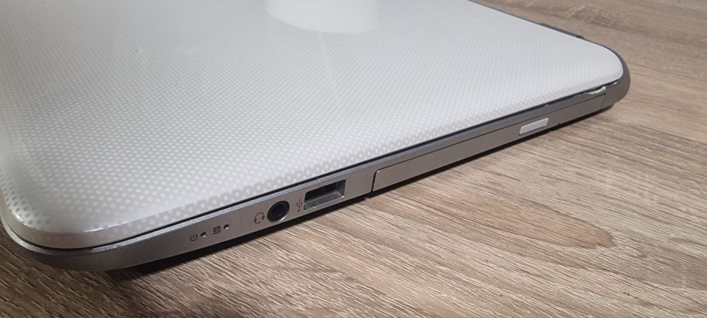 Ноутбук  ігровий 12Гб SSD240Гб+сумка!