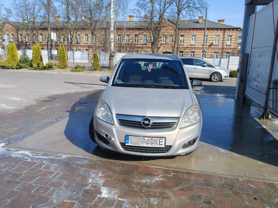 Opel Zafira b lift 1.9 cdti