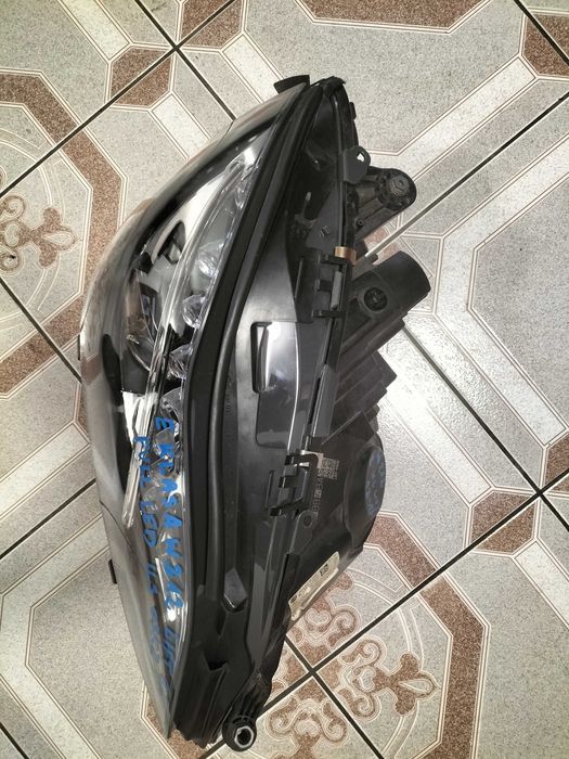 Mercedes  E klasa W212 prawa lampa full LED po lifcie