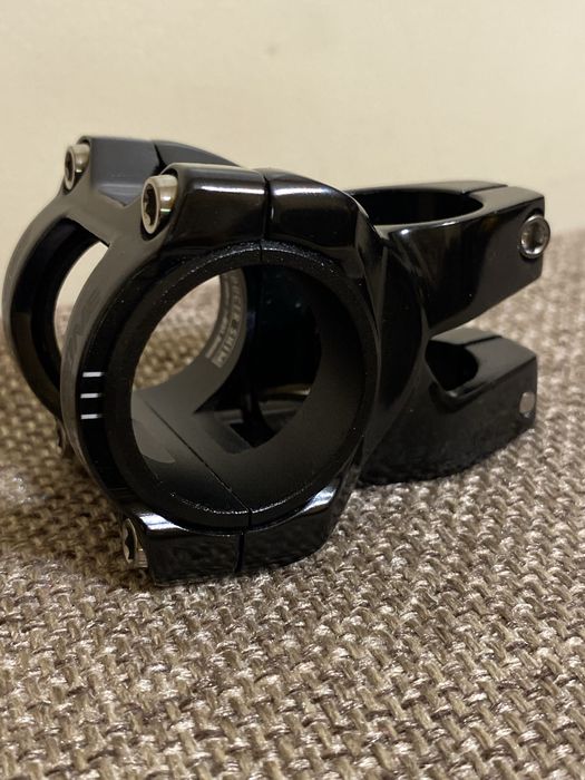 Винос Reverse Black-One D-2 Titanium
