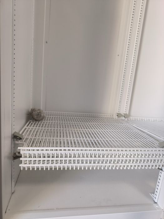 Холодильна витрина холодильна шафа