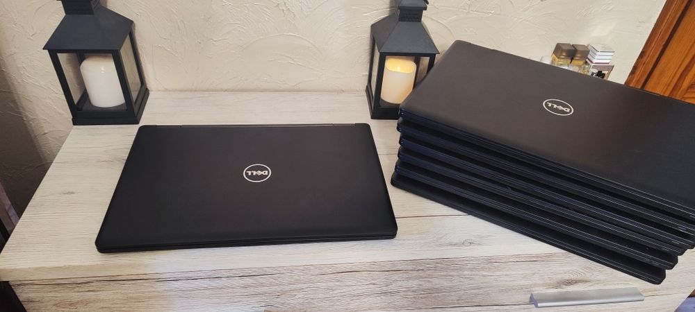 Dell Latitude 5580 i5-6300U/Nvme 256Gb/ОЗУ 8Gb/Hd Graphics 520-2Gb