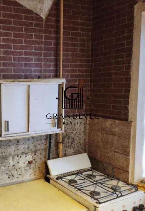 Продаж 2к квартири вул. Йорданська 4а, Оболонь