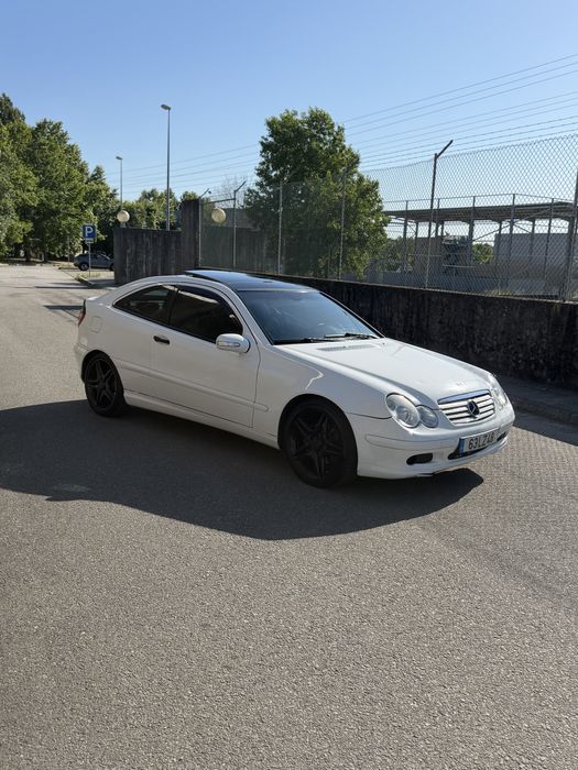 Mercedes C200 Sport Coupé 2.2 CDI – 2004