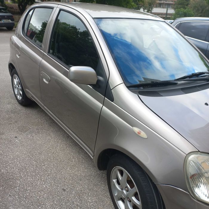 Toyota Yaris 1.0 VVT-i Sol • Económico • Fiável • Pronto a Circular
