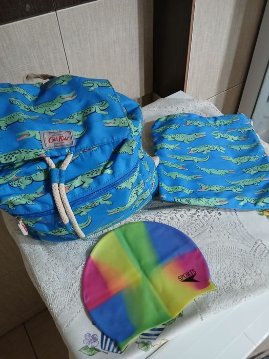 Дитячий набір для басейну. Шапочка, рюкзак, сумочка