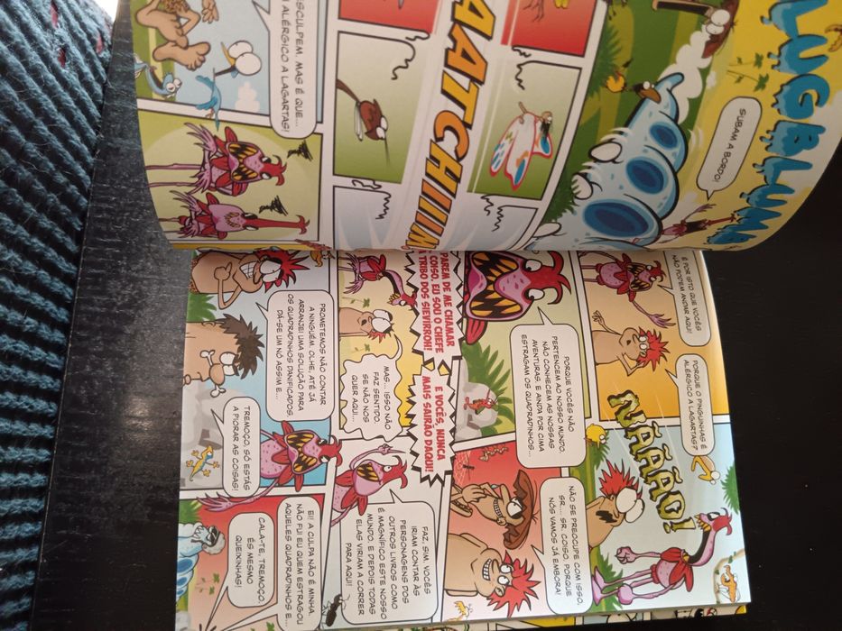 Livro de banda desenhada