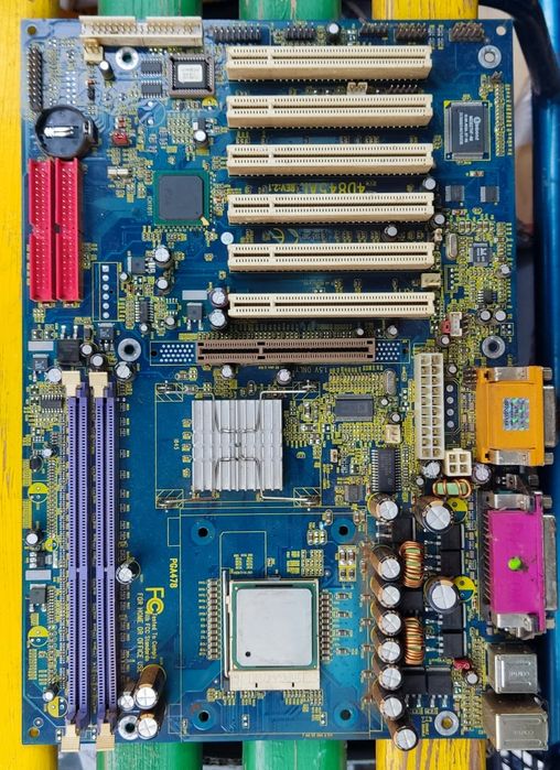 Материнські плати ASRock AM2 + Intel Socket 478 | DDR / DDR2