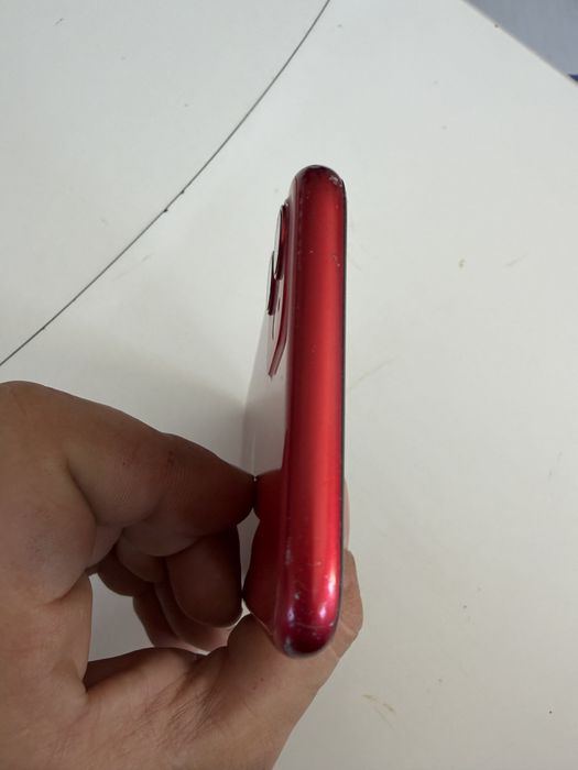 iPhone 11 64gb (Product red)