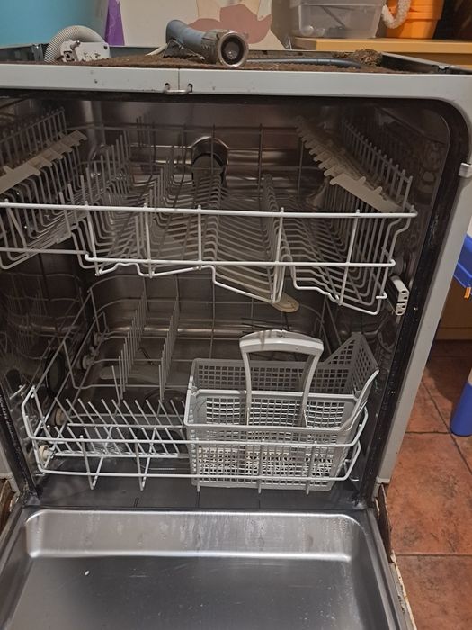 Maquina lavar loiça encastrar AEG