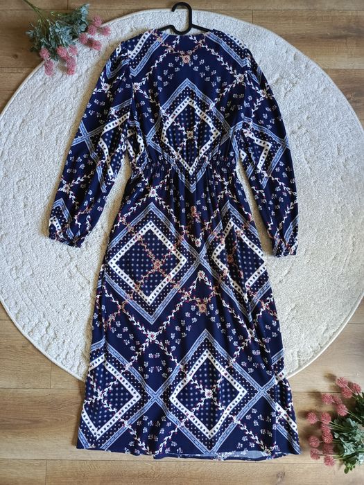 granatowa sukienka midi M&S w kwiaty geometryczna w talii elegancka 36