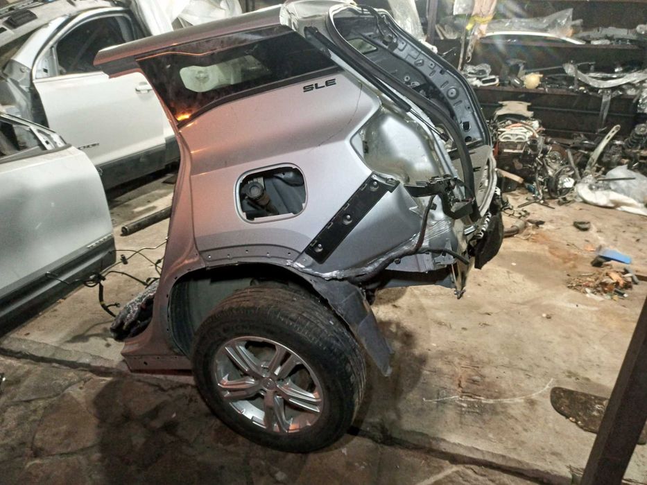 четверть GMC  terrain 2017-201-2020