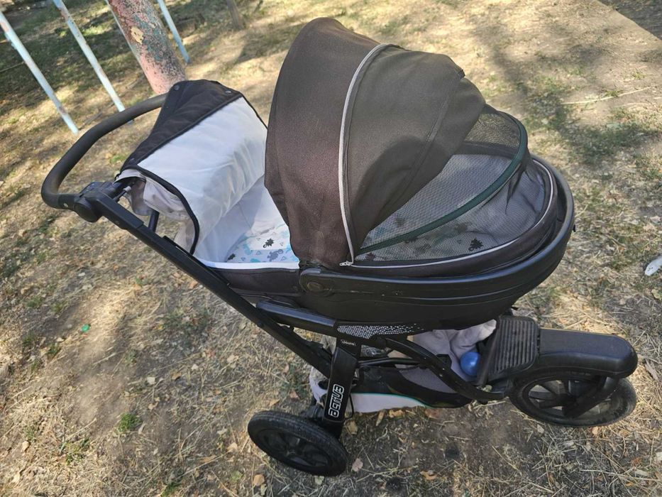 Коляска Chicco 2в 1