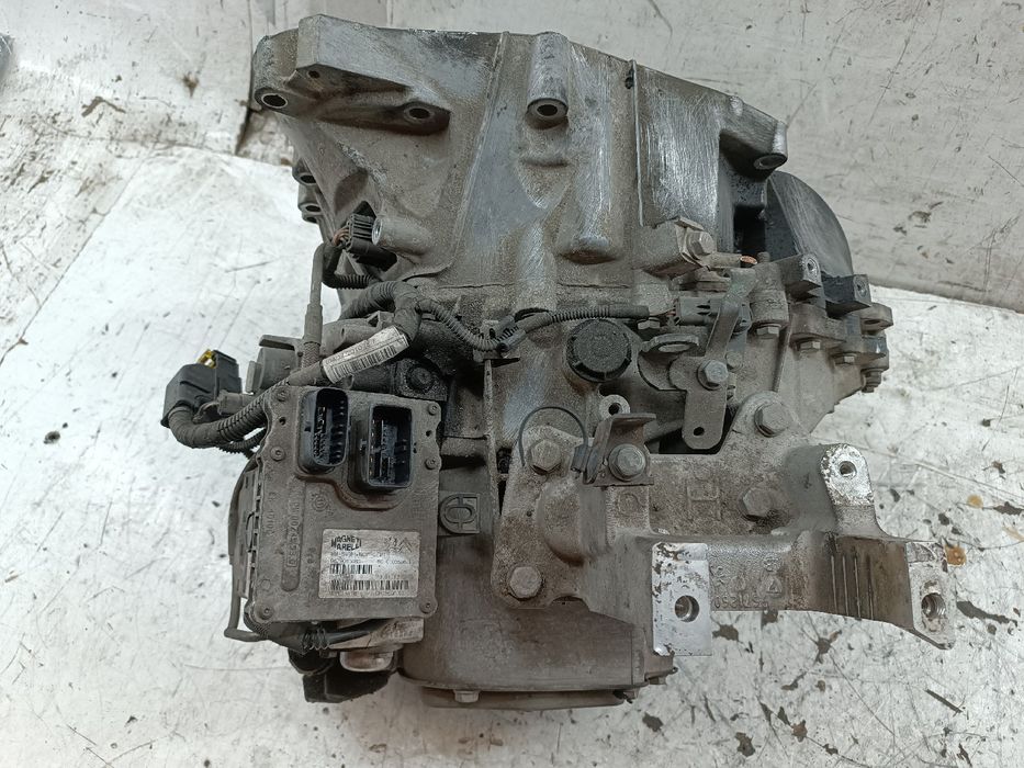 Caixa de Velocidades Manual - PEUGEOT 508 SW I (8E_) | 10 - 18