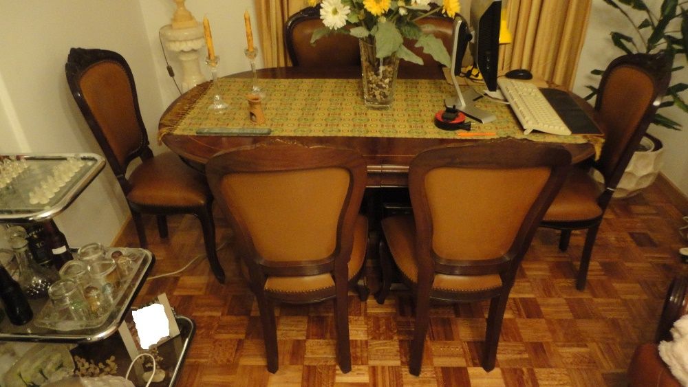 Mobiliário de sala estilo clássico