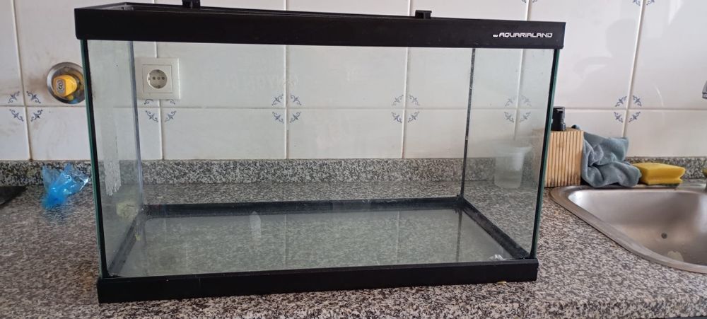 Aquário usado de 60cm