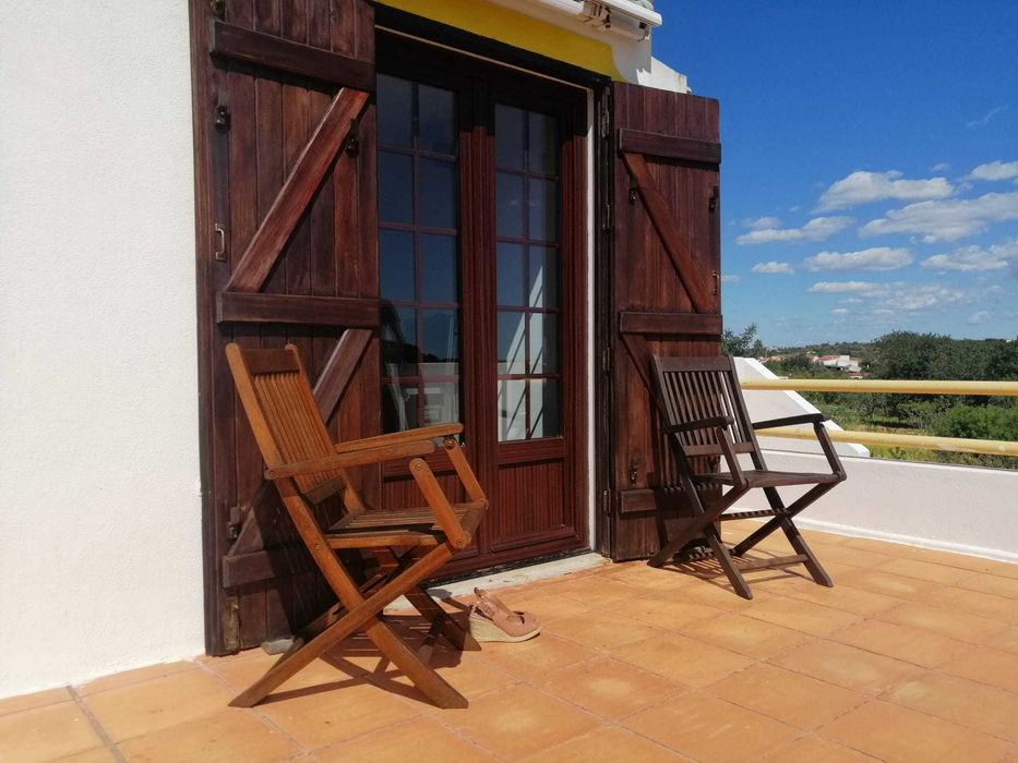 Quarto Albufeira/ Guia com casa de banho privativa