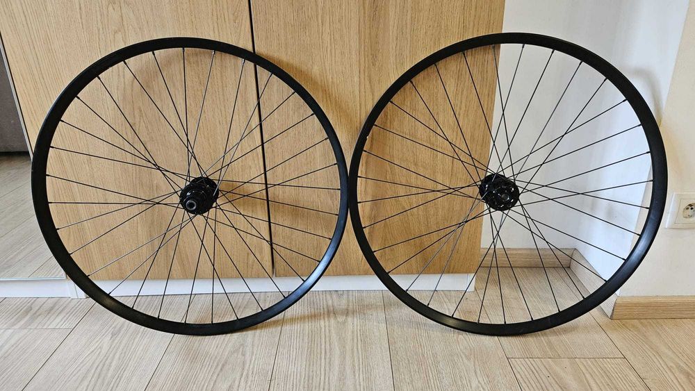 Koła MTB 29 z roweru BMC Fourstroke FOUR nowe