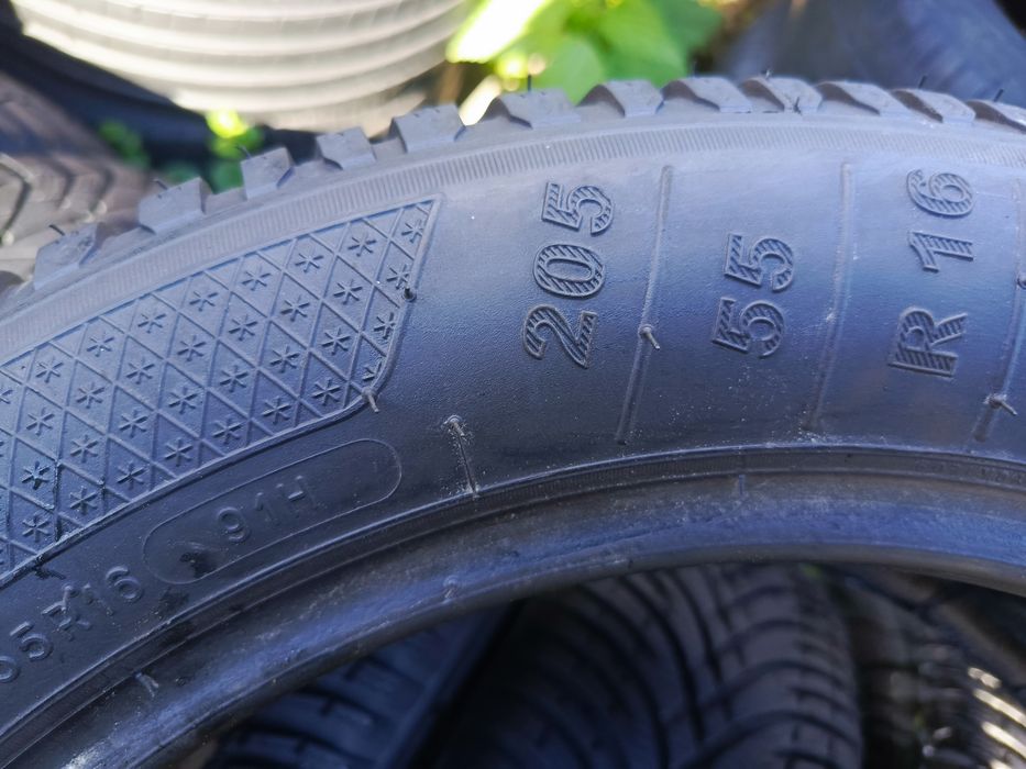Sprzedam prawie nowe opony Kleber 205/55 r16