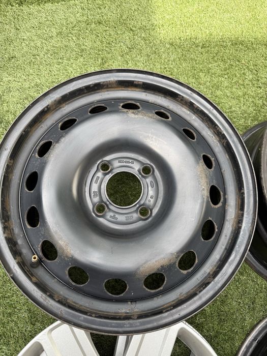 Vendo 3 Jantes ford 16 4X108