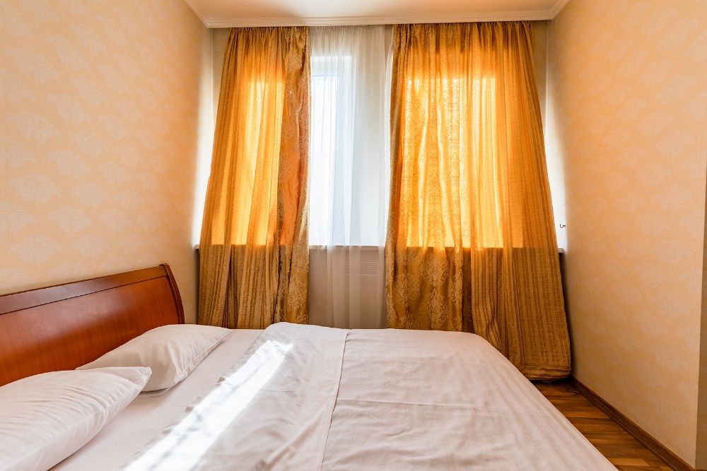 Посуточно Киев3-х,центр,парковка,метро.Ботаник Тауэр,7 сп.