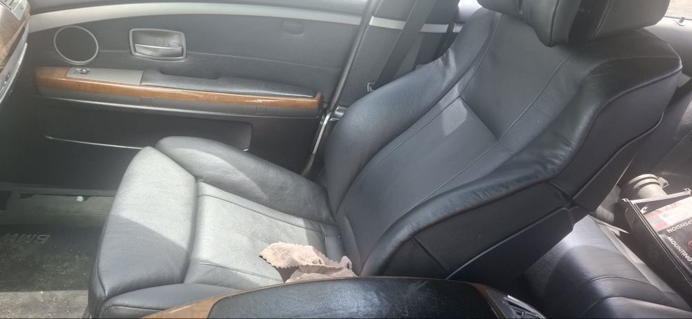 BMW 745 2002r. 4.4 Automat