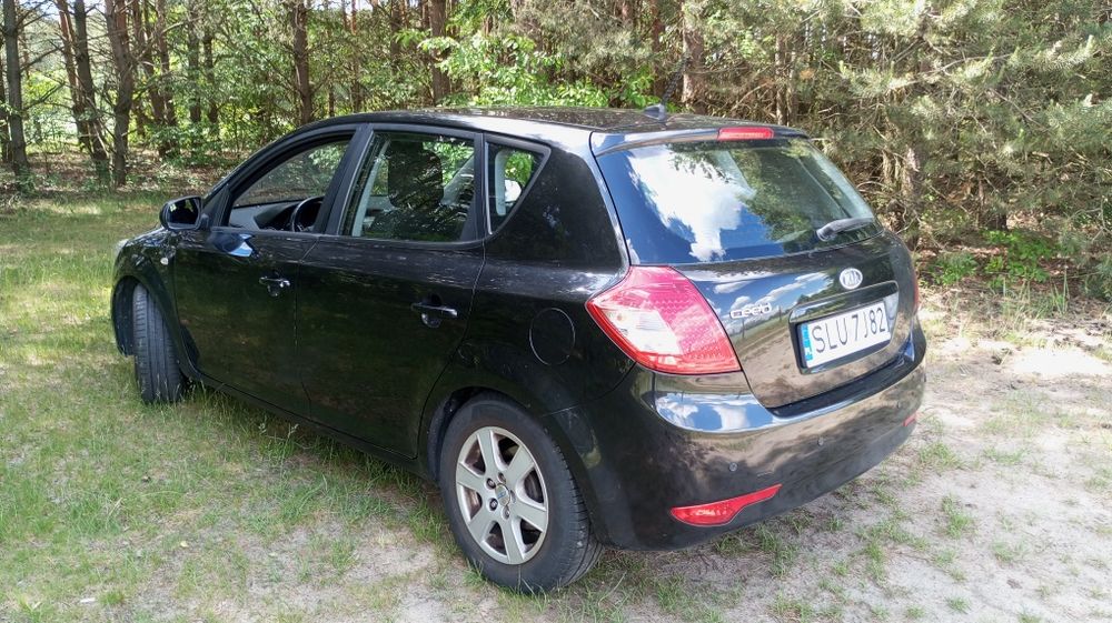 Kia cee'd 1,4 benzyna