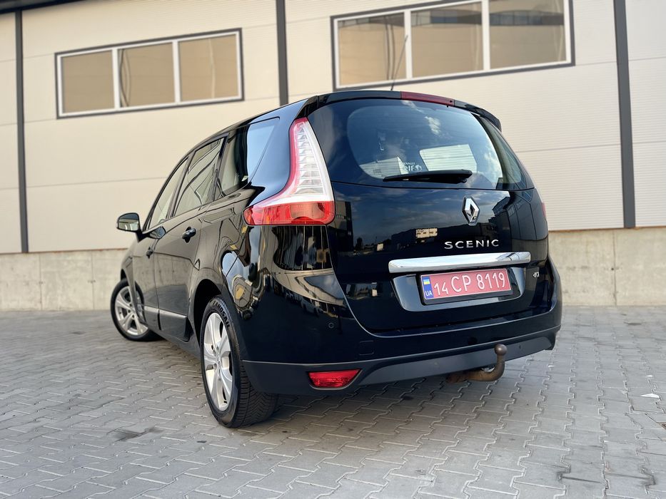 Renault Grand Scenic Bose