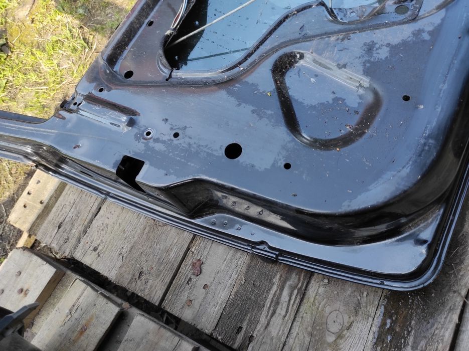 Дверь Левая БМВ Е36 Компакт Кузова Разборка BMW HELP