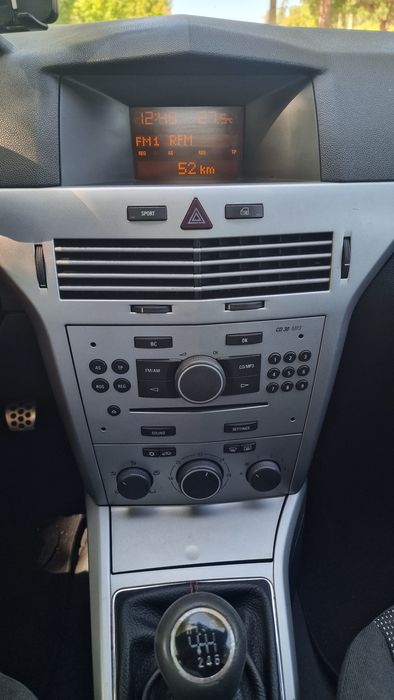 Opel Astra GTC 1.7