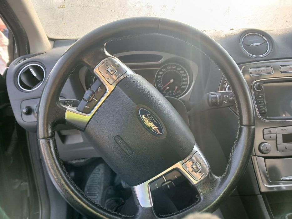 Ford Mondeo Mk4 HB kierownica bez poduszki powietrznej