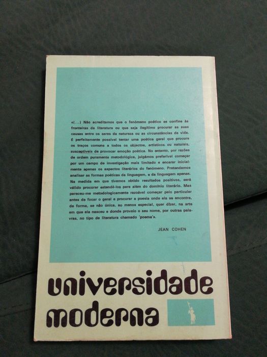 Livro "Estrutura da Linguagem Poética" de Jean Cohen