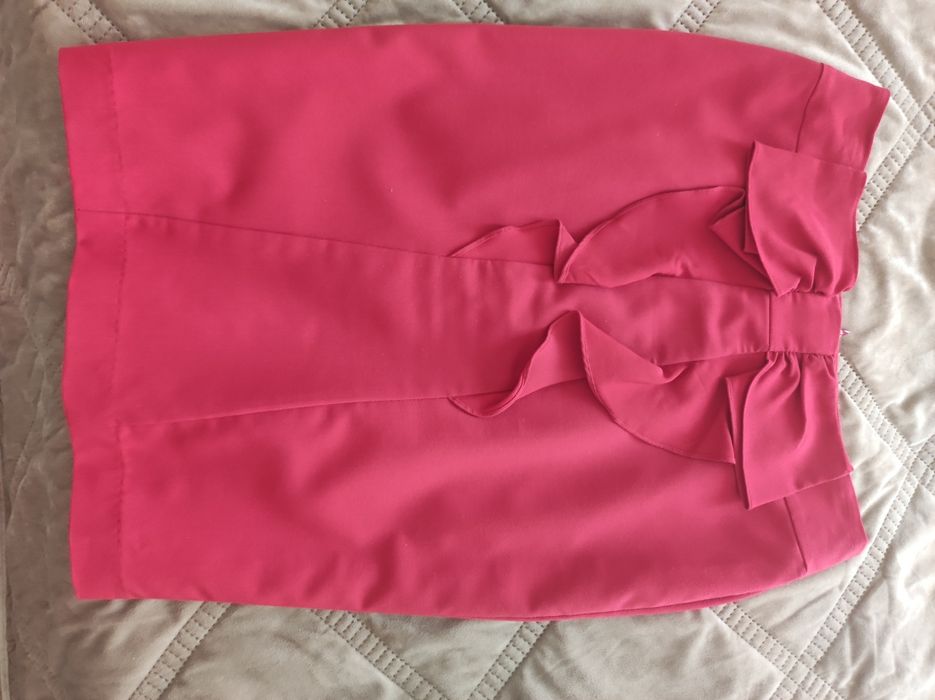 Spódnica ołówkowa 38