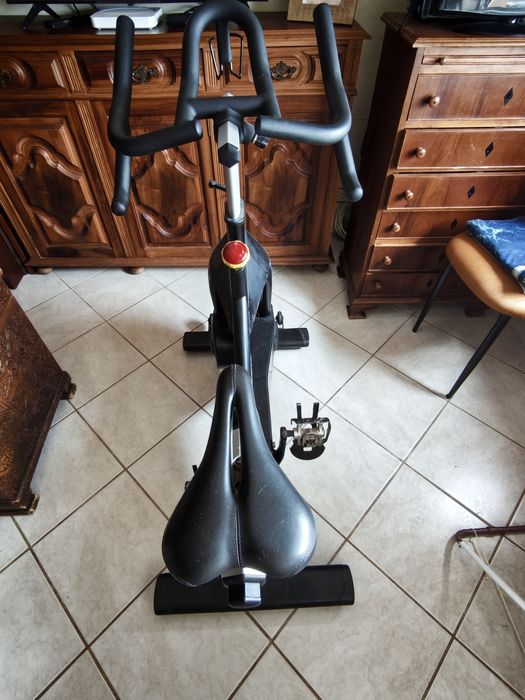 Bicicleta De Ginástica  CYCLING