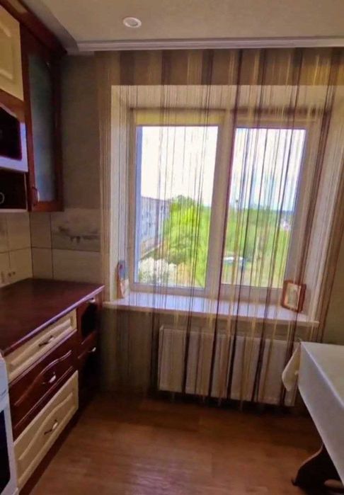 Продам гарну  4 кім.квартиру  в Дергачах  по вул.Садовій, Є-Сертифікат