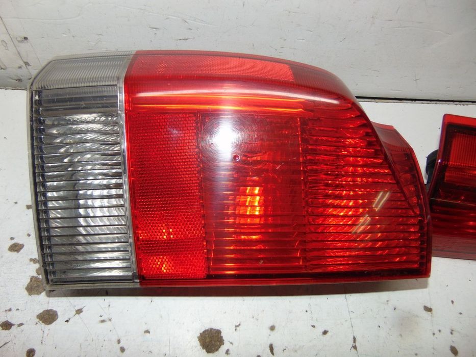 Volvo V70 farolins " nova de stock antigo