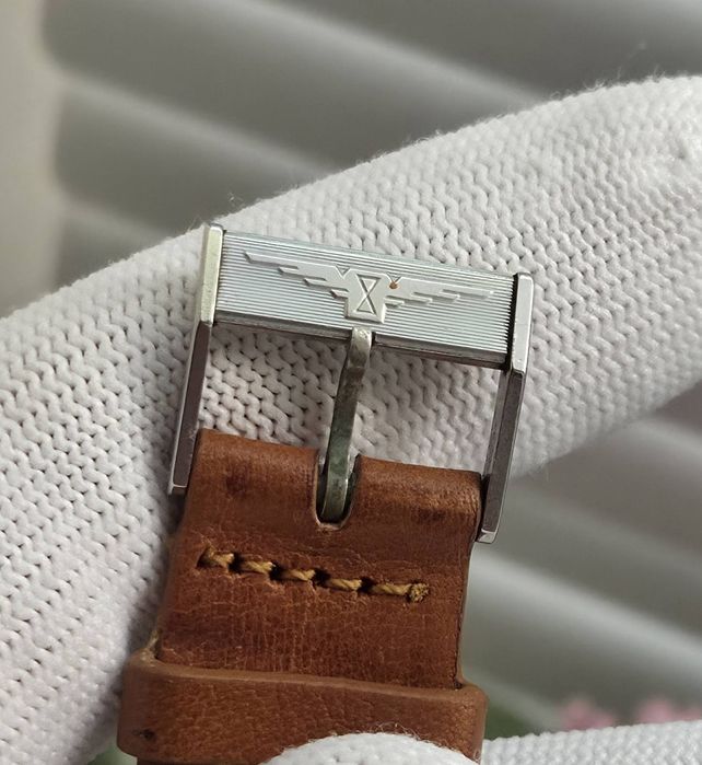 Швейцарскій годинник Longines