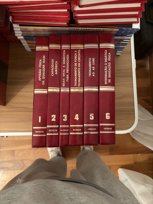 Diversas colecoes de livros