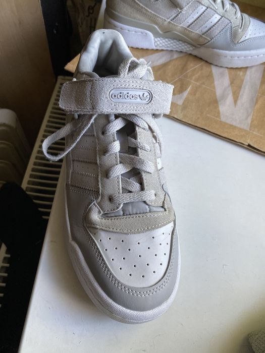 Кроссовки Adidas 40 размер кожа